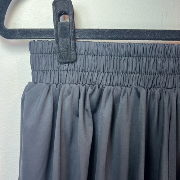 Luogongzi Women's 2 in 1 Flowy Running Shorts Black Pull On Stretch Gym Sz Large - Picture 2 of 11